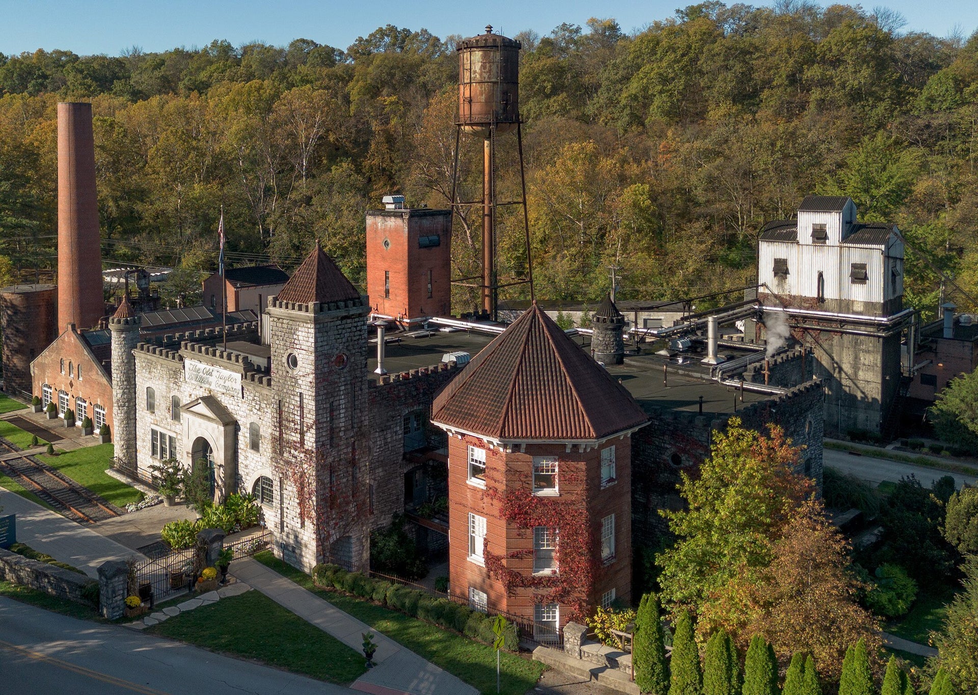Kentucky Spirits Born from History